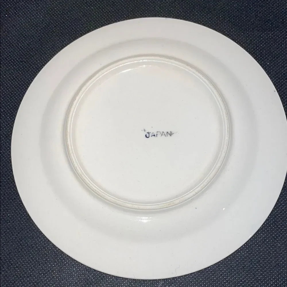 Blue and White Porcelain Dinnerware with Intricate Pattern